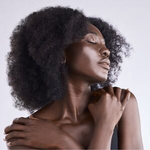 NEW. Cocoa Butter Formula with Vit E, 270g. Offers welcome. Winter skincare.